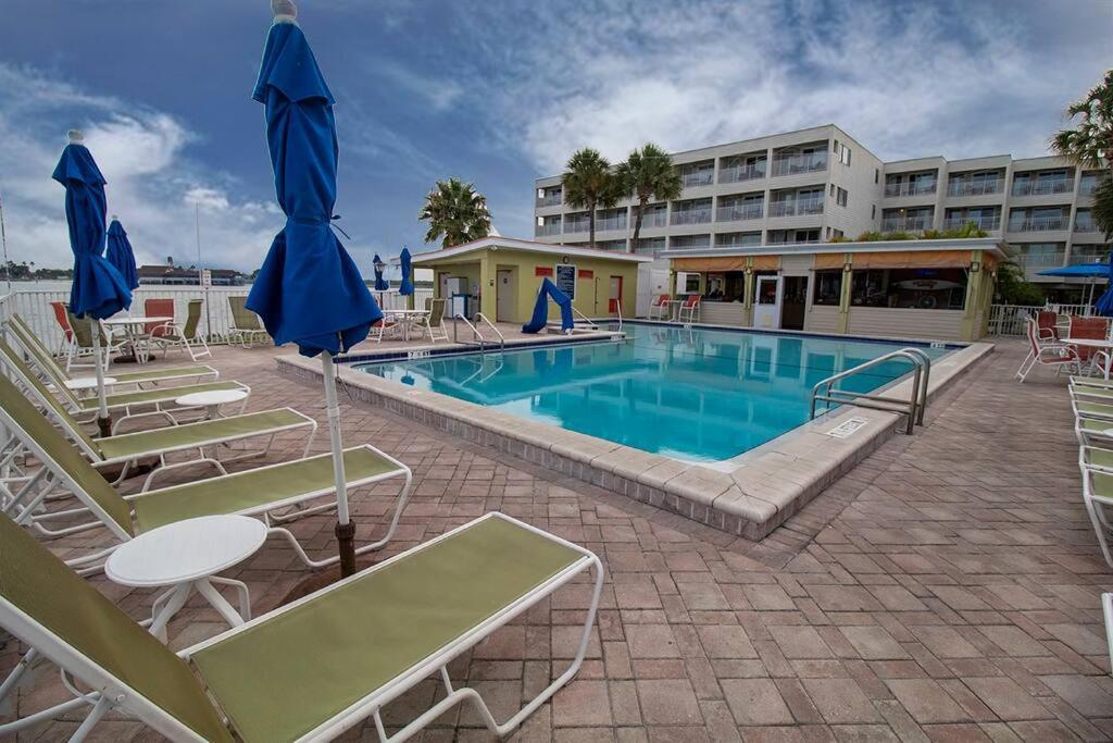Tropical Serenity-Water View Heated Pool Tiki Bar Tampa Exterior foto
