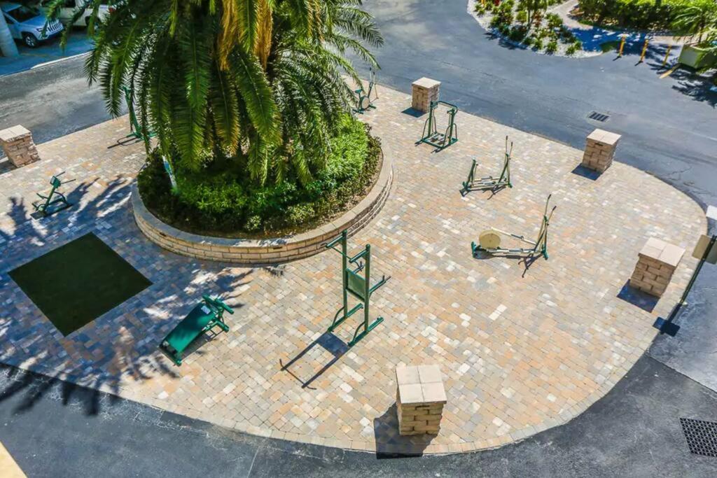 Tropical Serenity-Water View Heated Pool Tiki Bar Tampa Exterior foto